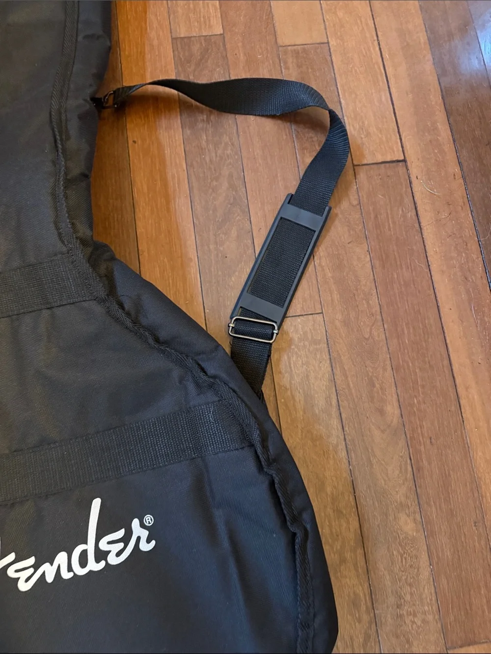 Fender lightweight padded